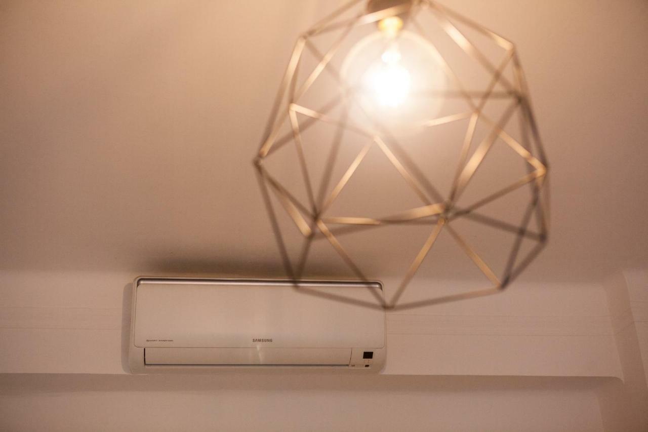 Casa Liberta - Downtown Modern Apartment With Airconditioning ซานเรโม ภายนอก รูปภาพ