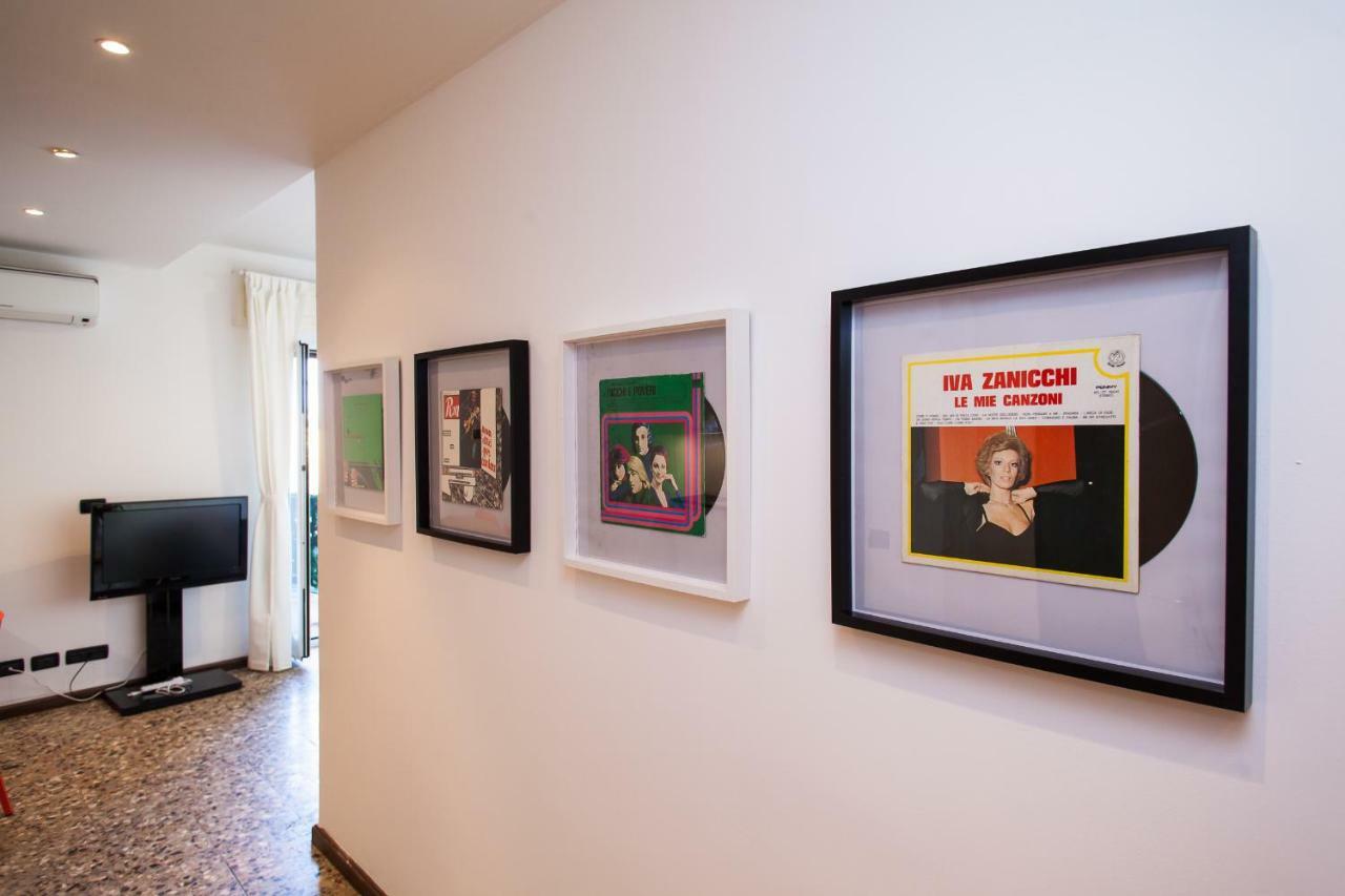 Casa Liberta - Downtown Modern Apartment With Airconditioning ซานเรโม ภายนอก รูปภาพ